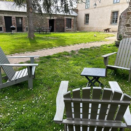 Вилла Manoir De Clermont Сен-Мало Экстерьер фото