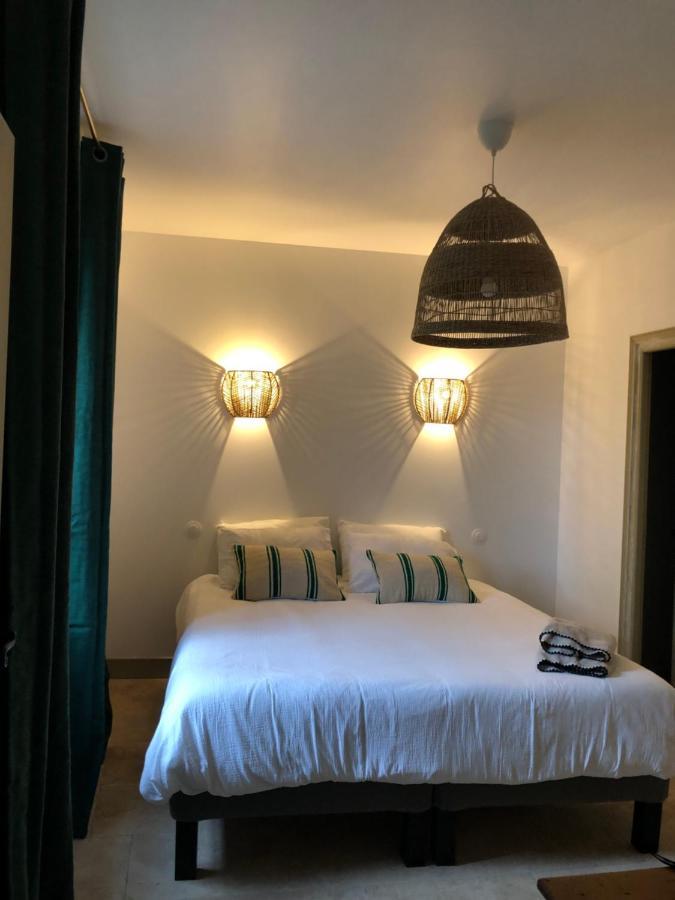Вилла Manoir De Clermont Сен-Мало Экстерьер фото