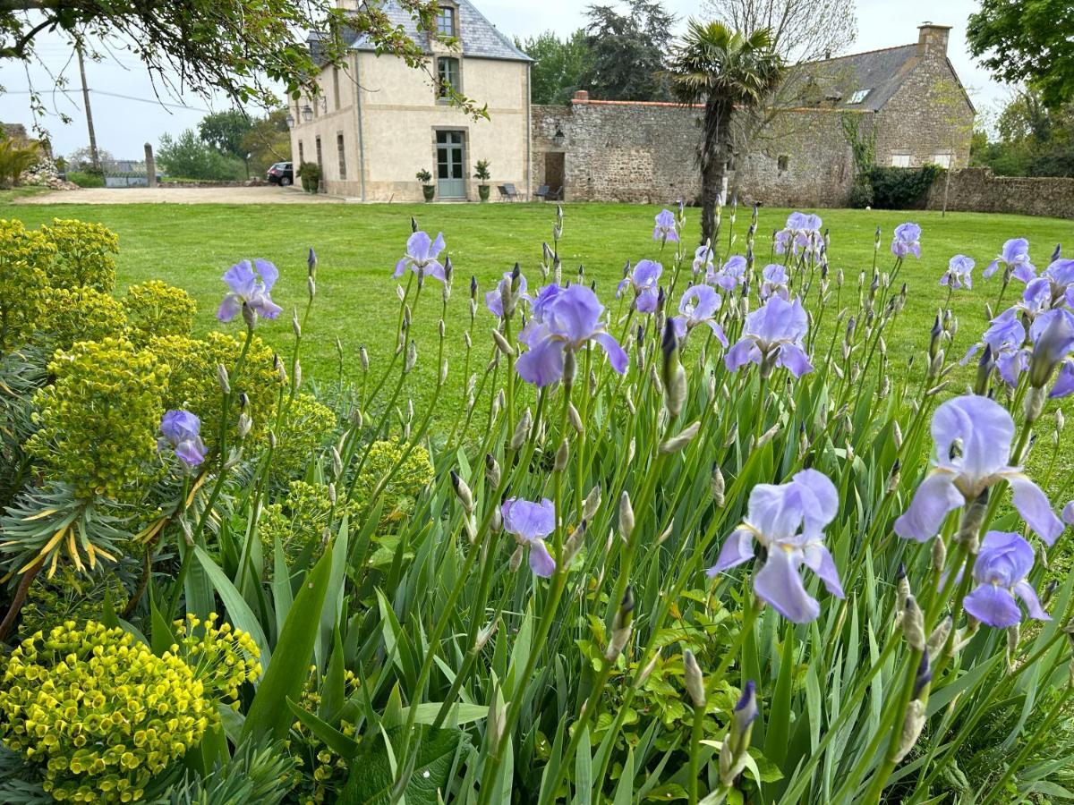 Вилла Manoir De Clermont Сен-Мало Экстерьер фото